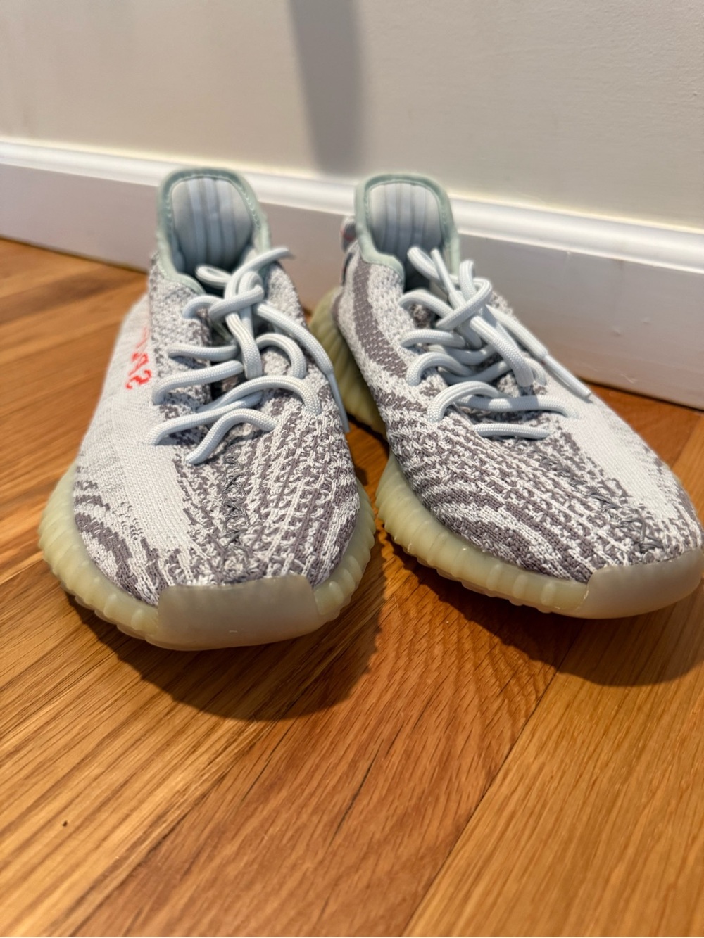 Adidas Yeezy boost 350 V2 blue tint
